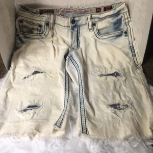 Gently worn Rock Revival Men’s Shorts